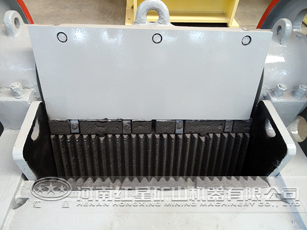 粗碎破碎機(jī)車(chē)間